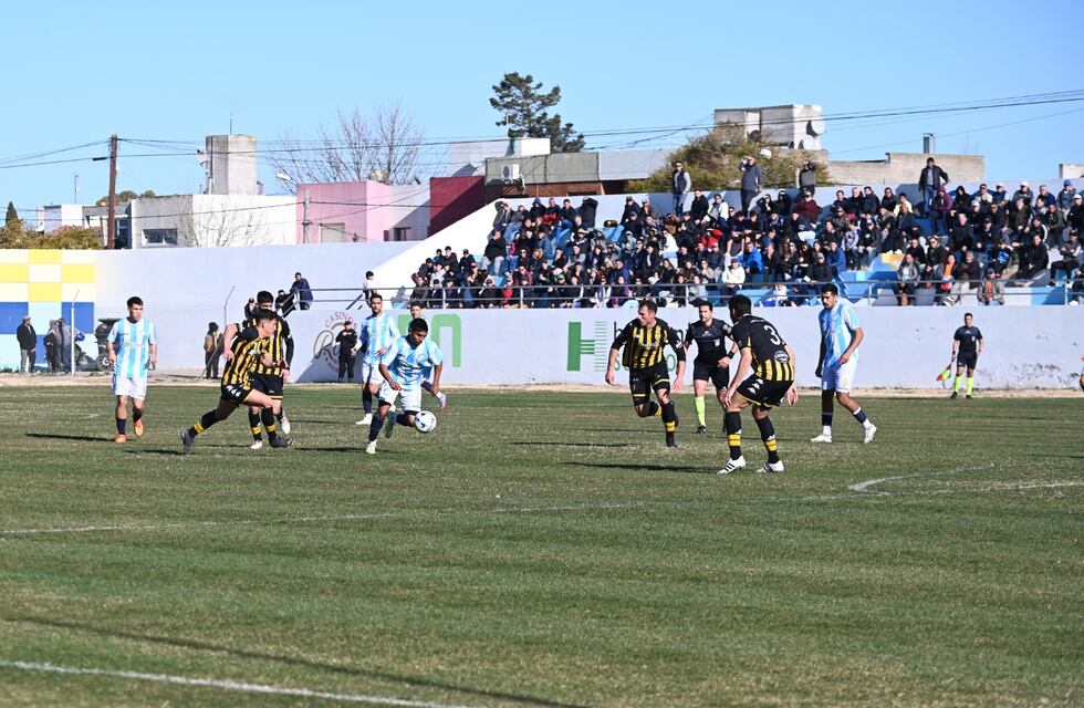 Sol de Mayo y Santamarina de Tandil igualaron en el cierre de la fecha del Federal A