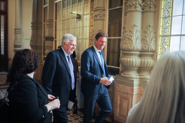 Los diputados cordobeses Ignacio García Aresca y Carlos Gutiérrez (Foto: Federico López Claro)