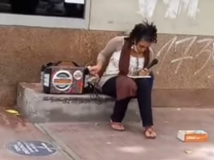 Una mendocina sorprende con su voz igual a la de Whitney Houston.