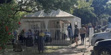 Largas colas para hisoparse en Rafaela