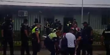 Afortunadamente, todas las personas que se encontraban en el lugar fueron rescatadas.