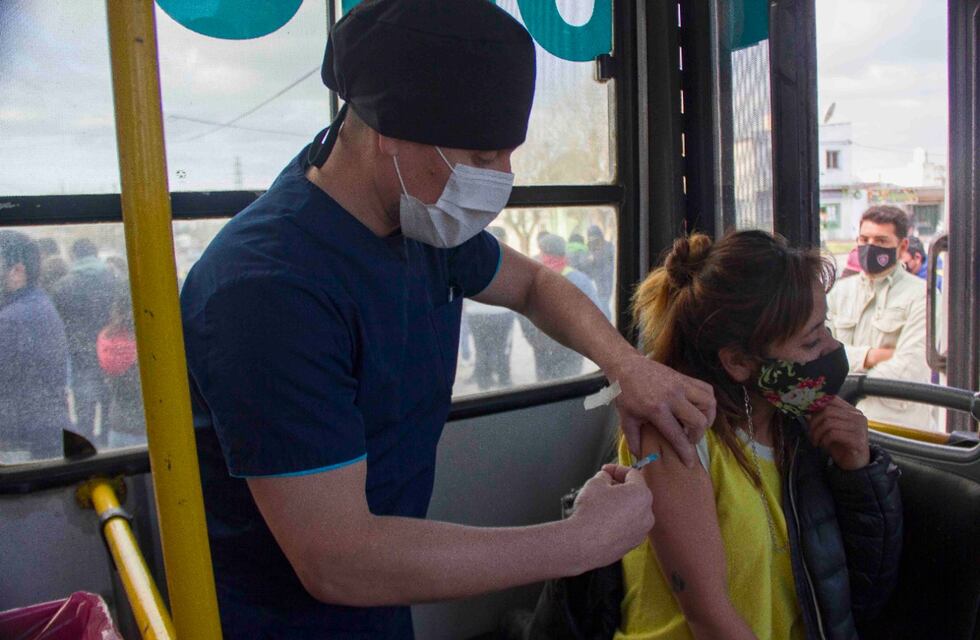 Vacunatorio móvil: este sábado estará en el Barrio Pedro Burgos