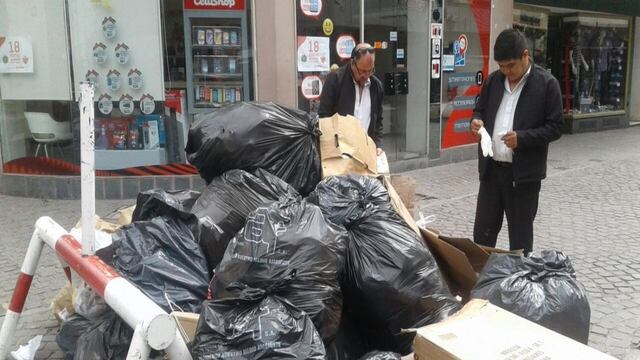 Multas a los comerciantes que saquen la basura el 1 de Mayo