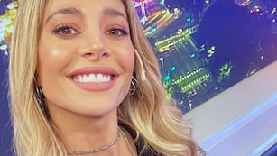 Sol Pérez en el estudio de televisión de canal 26