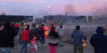 Vecinos del barrio El Pueblito exigieron mayor seguridad tras el asesinato de un hombre (Gentileza).