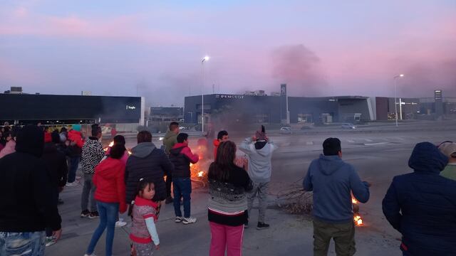 Vecinos del barrio El Pueblito exigieron mayor seguridad tras el asesinato de un hombre (Gentileza).