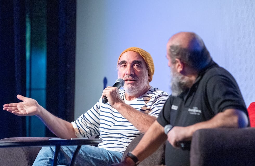 Maipú: Miguel Rep, el reconocido humorista gráfico brindó una charla en el Imperial