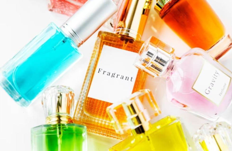 No son lo mismo: estas son las diferencias entre perfume, eau de parfum, body splash y colonia
