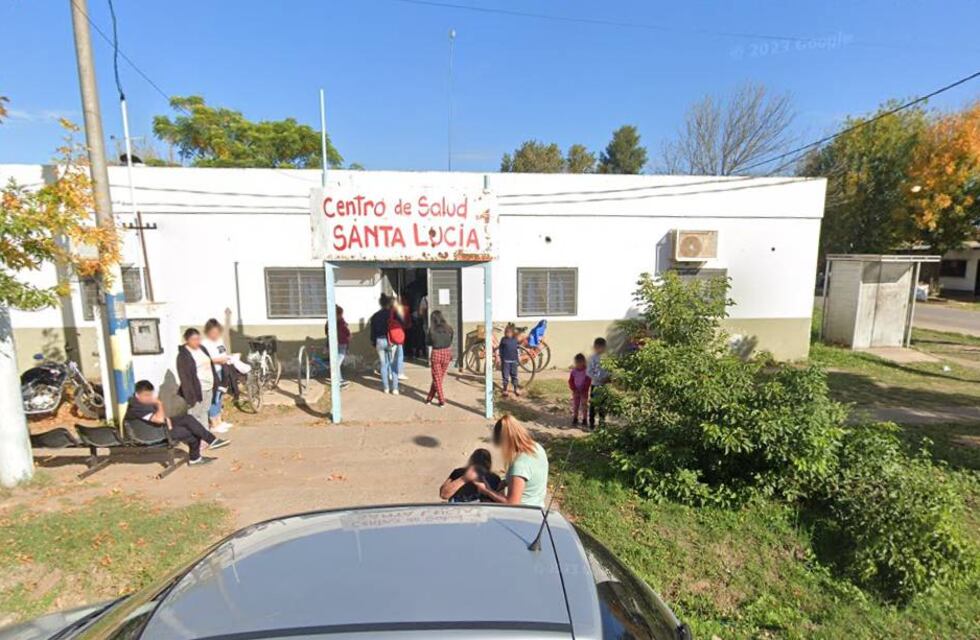 Lo balearon desde una bicicleta en Rosario y falleció en el dispensario del barrio