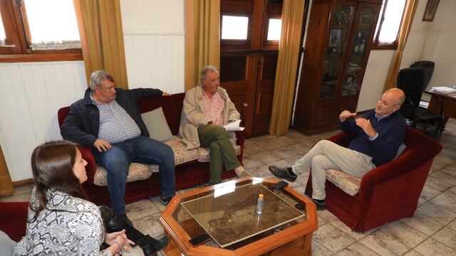 El Ministro Jorge D'Onofrio visitó Punta Alta y fue recibido por el intendente Uset y la diputada provincial Abigail Gómez.