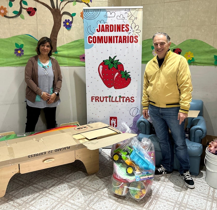 Programa “Modo Clases”: entrega de mobiliario en Jardines de Infante