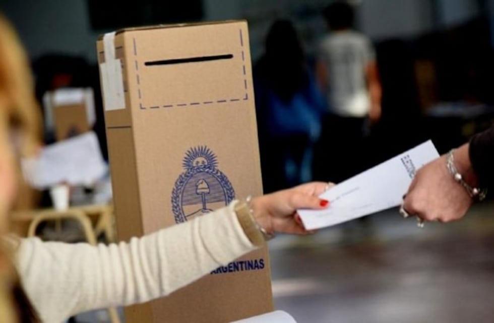 Elecciones 2021: a qué hora termina la veda electoral y se reanuda la venta de alcohol