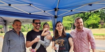 Puerto Iguazú espera a los turistas con un agasajo en el acceso a la ciudad.