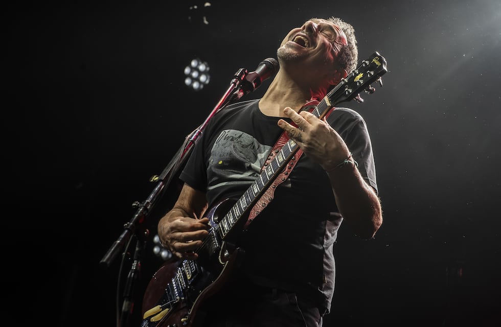 El gesto de Ricardo Mollo para Aerolíneas Argentinas en el recital de Divididos en Córdoba