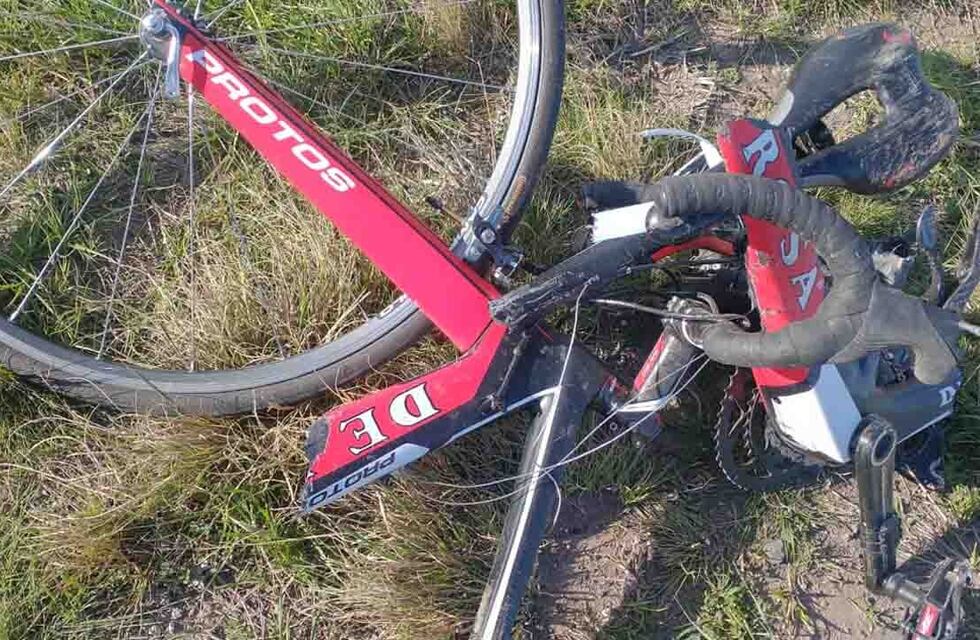 Ex Ruta 3: falleció un ciclista al ser atropellado por una camioneta