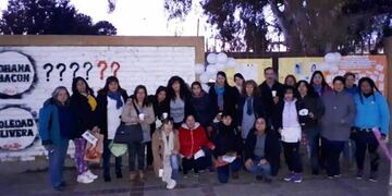 E las redes sociales aseguraron que el blanquearon el mural donde recordaban a Johana y Soledad en Lavalle.