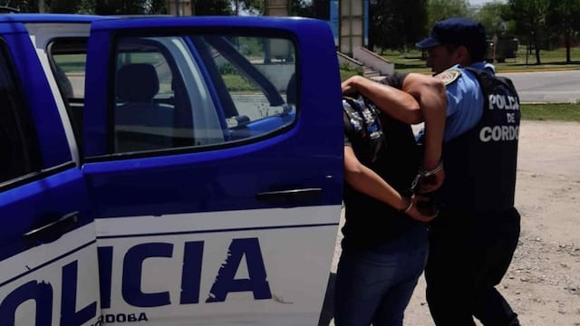 Dos policías fueron detenidos como presuntos coatures del asesinato en barrio Yofre.