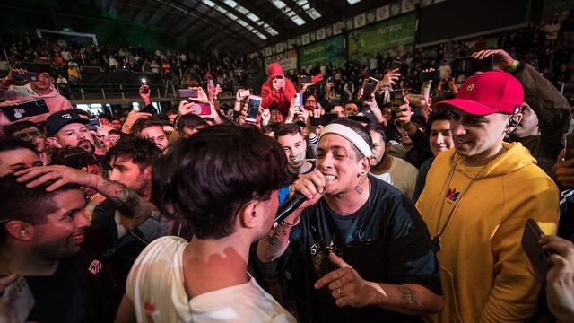 FMS Argentina 2022: Klan y Larrix bajaron del escenario y terminaron su batalla entre el público