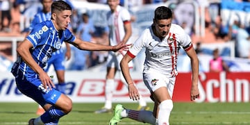 Godoy Cruz derrota a Estudiantes de La Plata en el estadio Malvinas Argentinas.