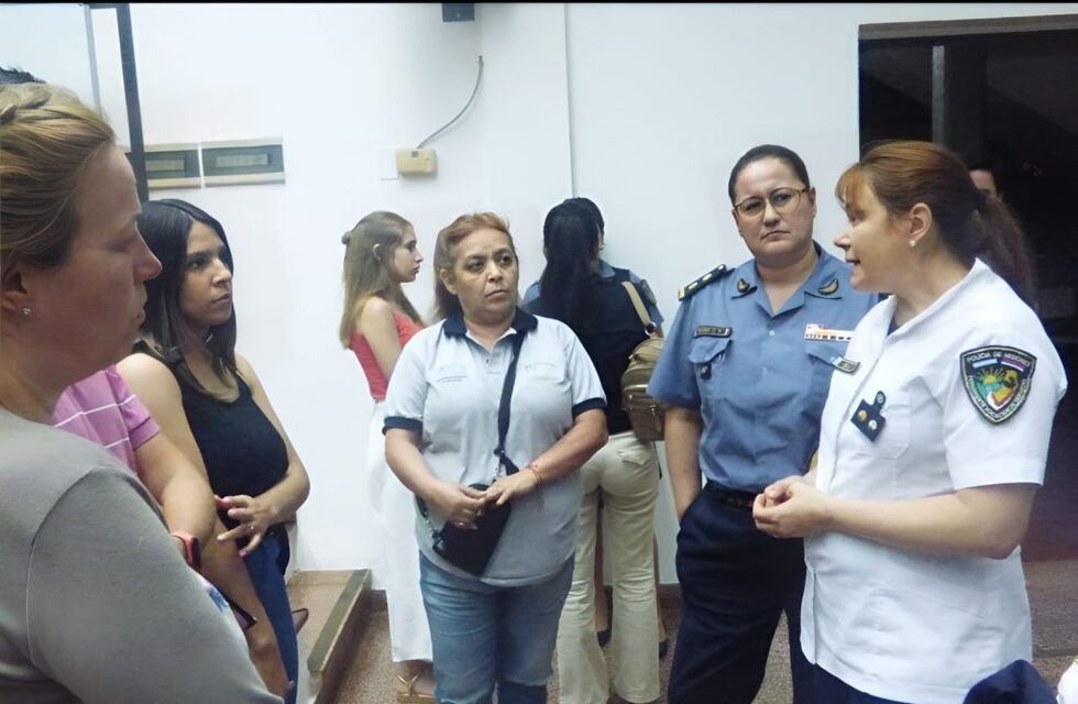 Dictan charlas sobre seguridad y prevención en Oberá
