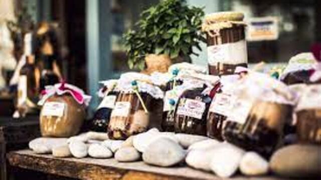 Feria de la Economía Social y Popular en Mendoza.