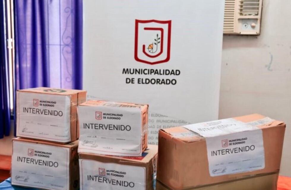 Municipalidad de Eldorado recorre comercios locales decomisando pirotecnia ilegal