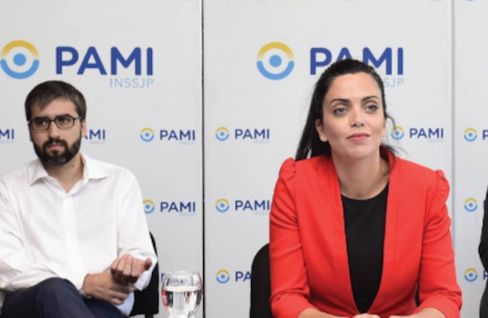 Vacunación: la Justicia citó a Luana Volnovich y realiza operativos en PAMI y el Ministerio de Salud porteño