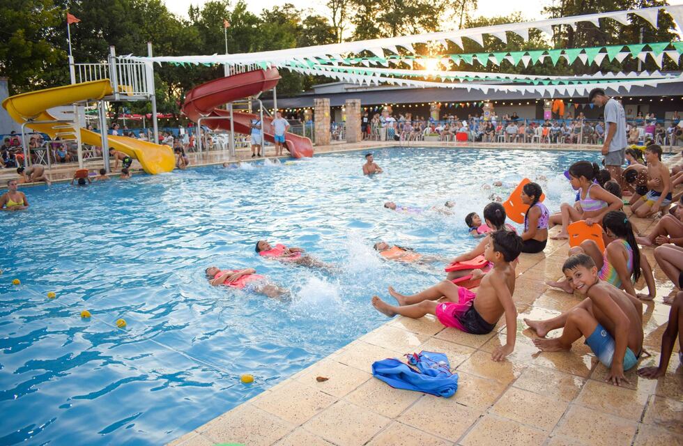Colonia de vacaciones del SEOM: una fiesta del agua inolvidable