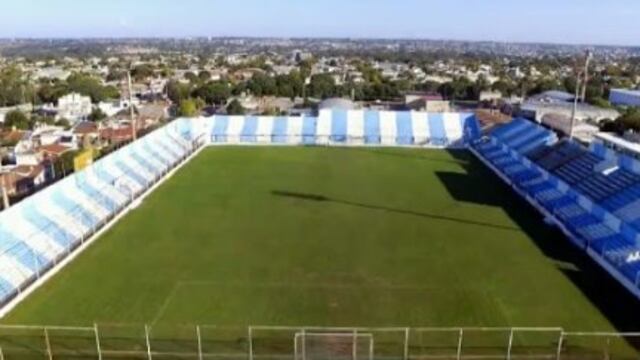 El césped fue resembrado y la Academia debutará en su cancha el 11 de abril recibiendo a Douglas Haig