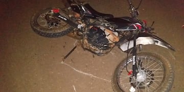 Accidente fatal en San Antonio: un motociclista falleció tras despistar con su motocicleta.