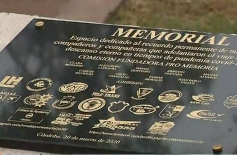 Conmovedor: inauguraron en Córdoba un memorial para taxistas y remiseros fallecidos en la pandemia