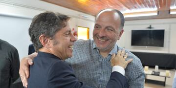 Pablo Garate en Bahía Blanca junto a Kicillof e intendentes de la sexta sección electoral