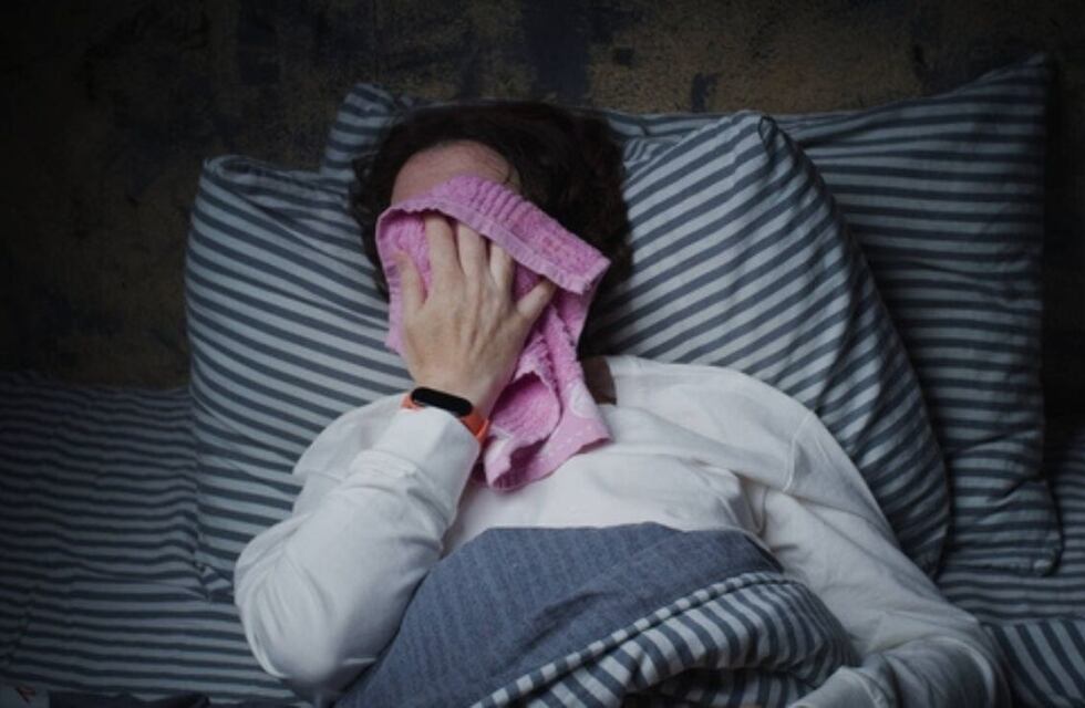 ¿Es bueno o malo transpirar mientras dormís?: qué dicen los especialistas