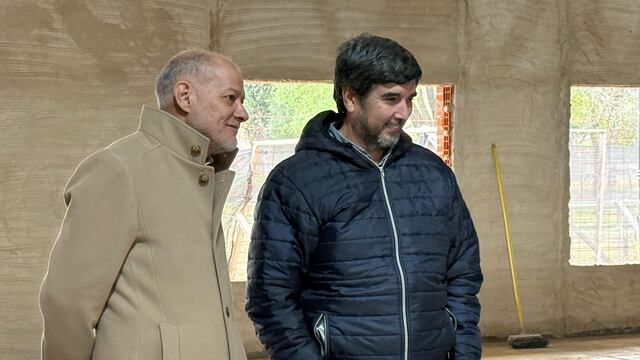 El Movimiento Nacional Reformista pidió que el rector Andrés Sabella tome licencia en su cargo mientras dura la campaña electoral.