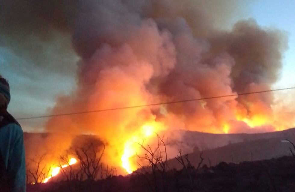 Incendios en Córdoba: se reactivó el foco en Salsipuedes