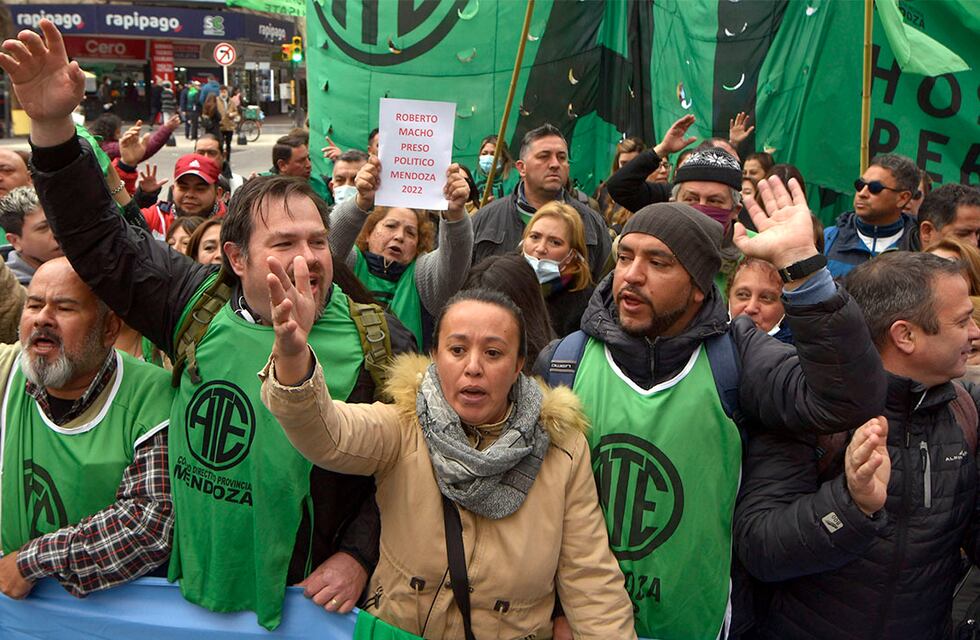 El Gobierno de Mendoza confirmó que vuelven las paritarias, conocé el cronograma