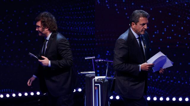 Los minutos finales de los candidatos: apelación a la emocionalidad y la épica. Foto: Corresponsalía