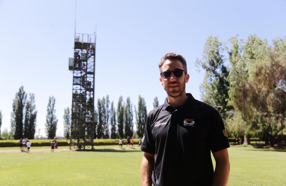 El afamado piloto y embajador del deporte en el mundo Esteban Guerrieri pasó por San Rafael