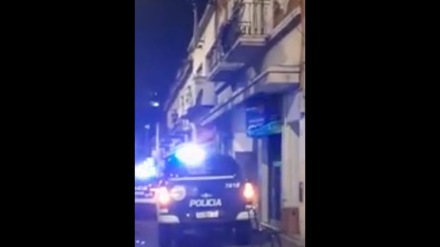 El rescate en el Centro de Córdoba (Captura de video).