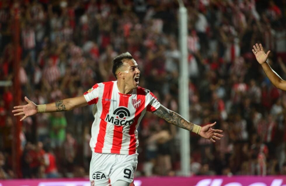 El grito del pueblo Albirrojo: una ráfaga de Instituto para el 2-0, por Damián Puebla y Facundo Suárez