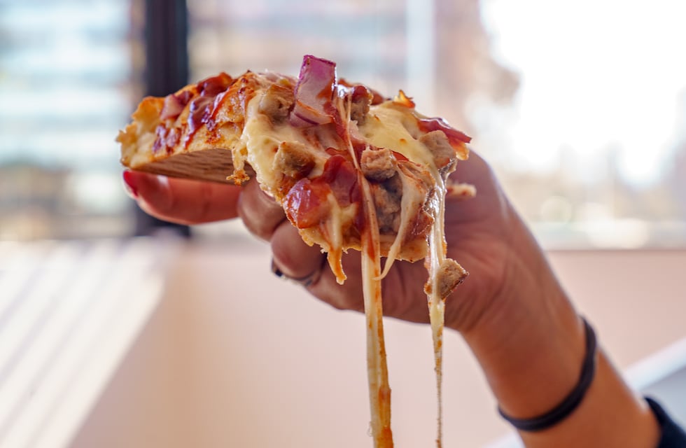 Los invitó a comer pizza casera, pero no salió como esperaba y se hizo viral en Córdoba