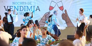 Finalizaron las fiestas distrales de vendimia en Maipú.