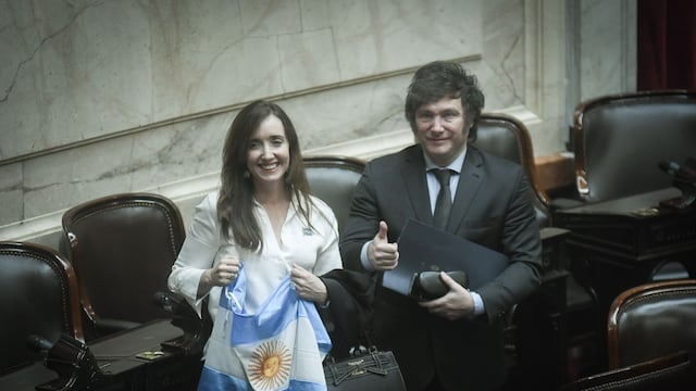 Villarruel y Milei tras la proclamación.