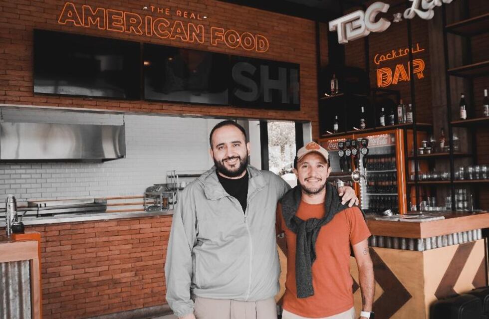 LENO, la hamburguesería que inició en pandemia y ya cuenta con 4 sucursales