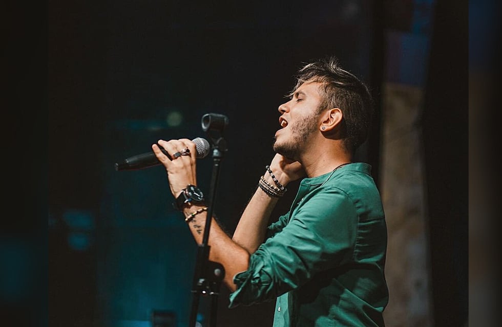 Smich, el músico marplatense que dejó todo atrás, se fue a España y se hizo exitoso escribiendo canciones a un amor no correspondido