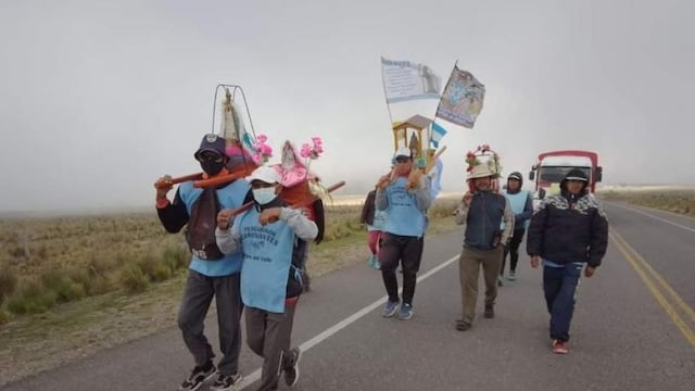 Peregrinos hacia Catamarca.