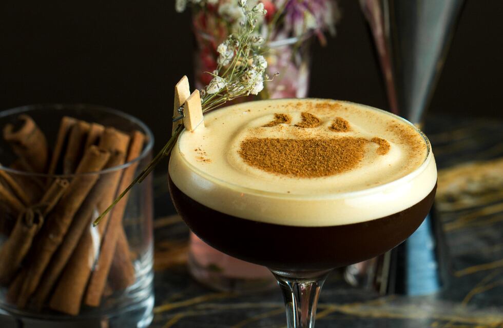 Día Internacional del Café: los 5 mejores cocteles con café para preparar en casa