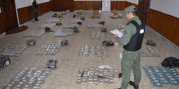 Gendarmería incauta marihuana en el paraje Urugua-í.