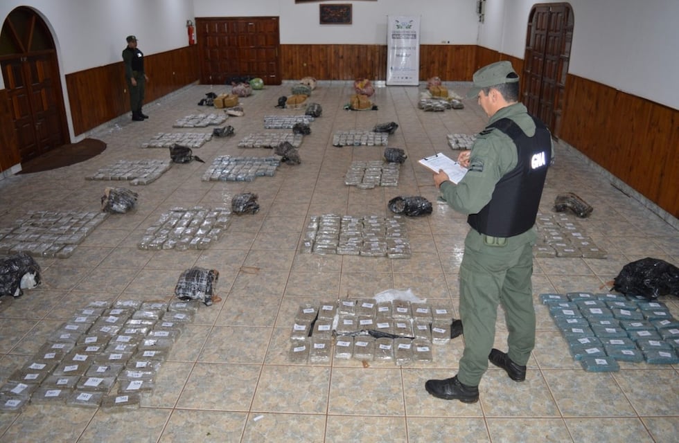 Gendarmería incauta marihuana en el paraje Urugua-í