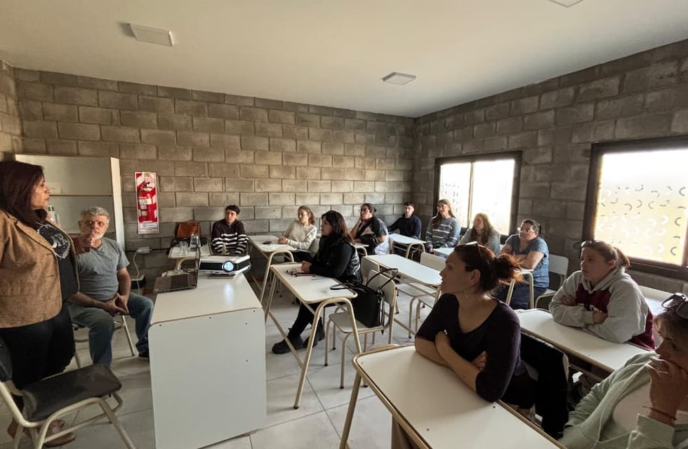 Gonzales Chaves: Se presentó la Diplomatura en Cuidados Integrales